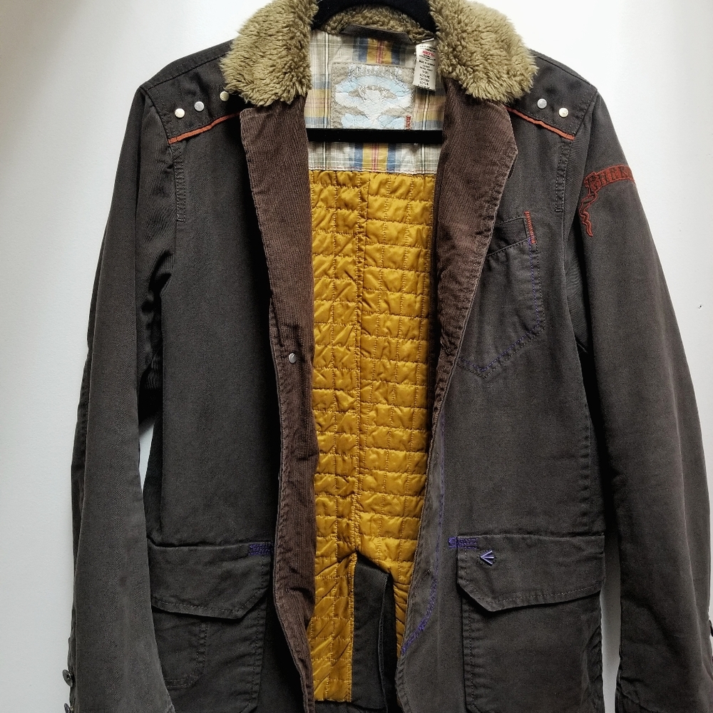 Rare Energie by Sixty Jacket